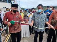 Nelayan Mengeluh, Gubernur Sumatera Barat Bersama Bupati Pesisir Selatan Datang Resmikan SPBUN TP