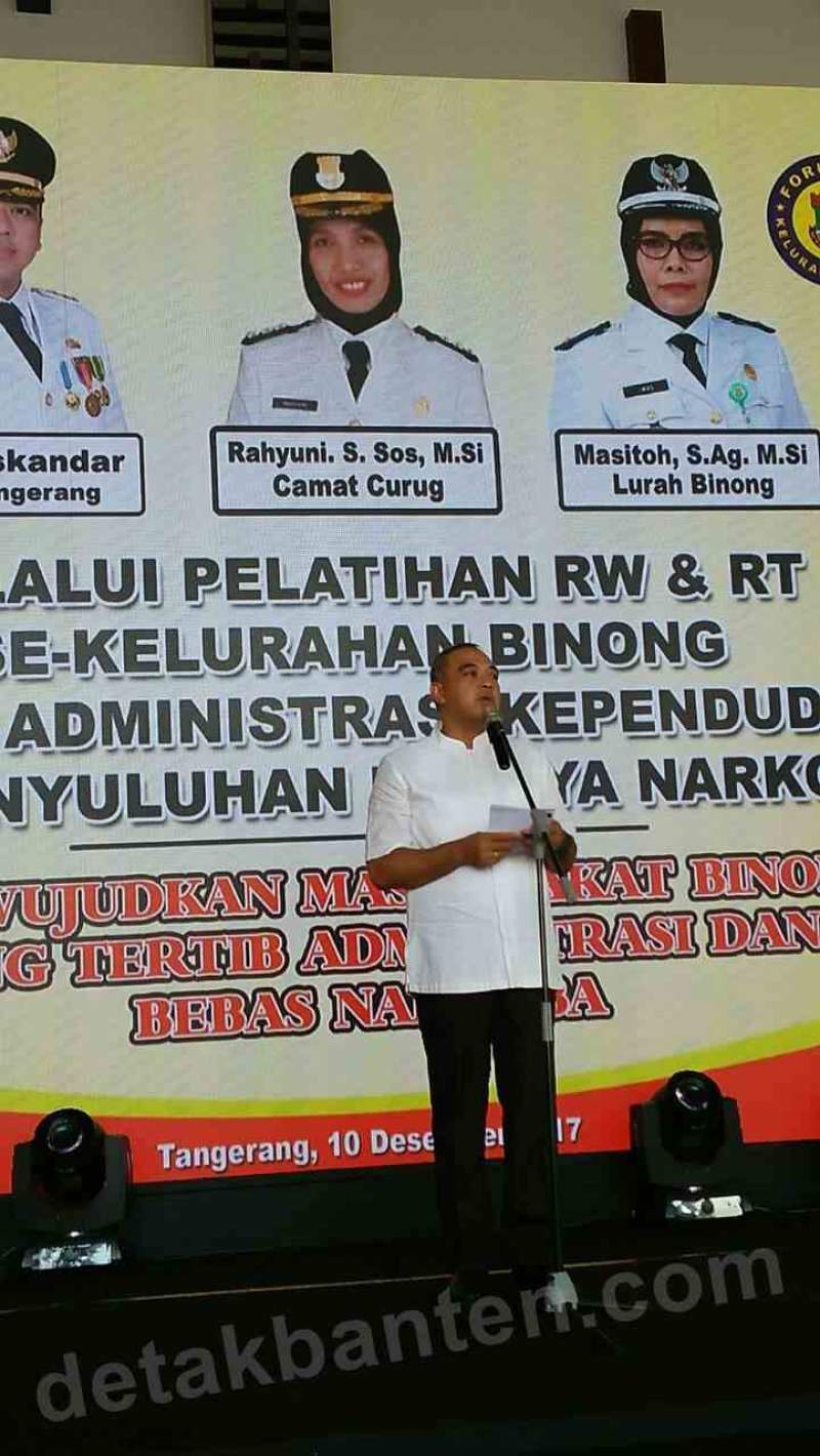 Zaki Hadiri Sosialisasi Administrasi Kependudukan RT dan RW Binong