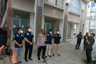 Kantor Pinjaman Online Ilegal di Ruko Cipondoh  Digrebek Polisi