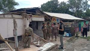 Satpol PP Bongkar tempat Prostitusi.