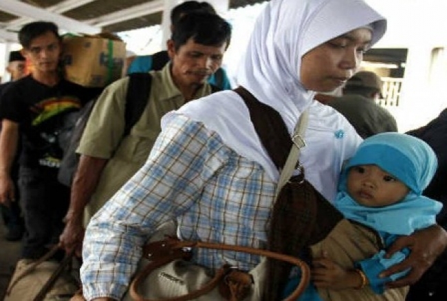 H-7 Lebaran Jumlah Pemudik di Merak Mulai Meningkat