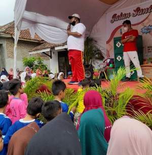 Ajak Masyarakat Hidup Sehat, Desa Bugel Adakan Jalan Santai