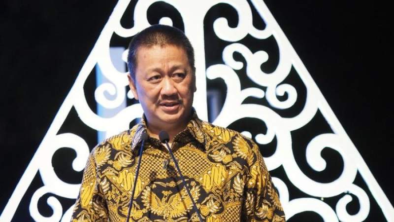 Direktur Utama Garuda Indonesia, Organ Setiaputra.