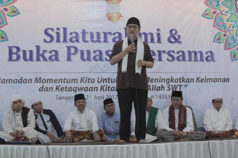 Yusuf Mansur Tausiyah di Rumah Sachrudin