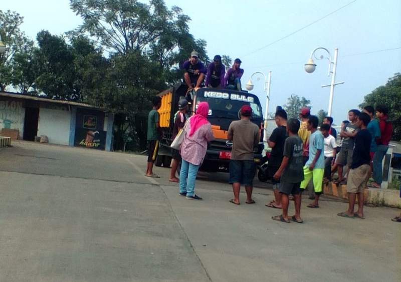 Oknum Desa Talagasari Dinilai Menyerobot Pengelolaan Sampah