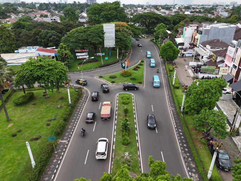 Dinas SDABMBK Preservasi 17 Ruas Jalan di Tangsel:  Jalan mulus, Genangan teratasi