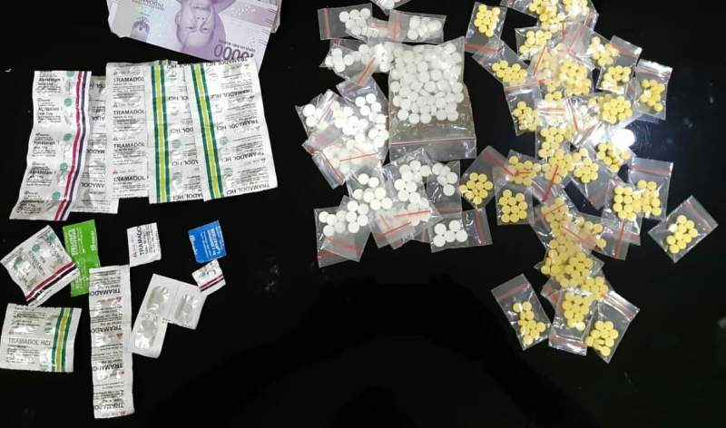 Tiga Toko Obat Berkedok Sebagai Kios Kosmetik Di Kota Serang Di Gerebeg Ditresnarkoba Polda Banten