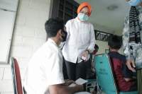 Walikota Tangsel Berikan Santunan Yatim di 6 Kelurahan di Kecamatan Setu