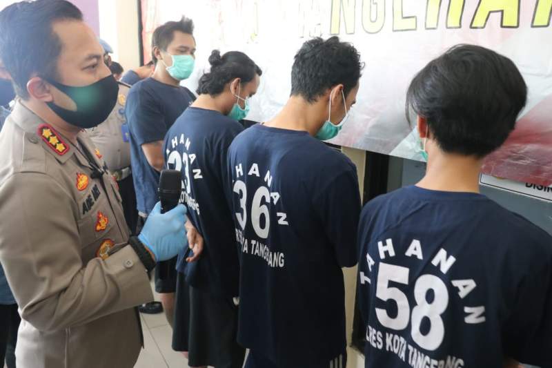 10 Pelaku Penganiayaan Warga Solear Dibekuk Polisi