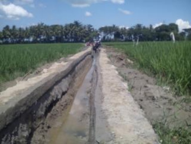 Poktan Bina Tani Mendapat Bantuan Pembangunan Jaringan Iringasi