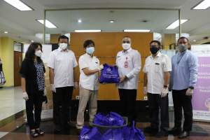 Bupati Terima Bantuan CSR dari Alam Sutera dan Persita Serta PT Pokphand