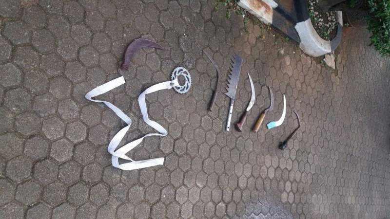 Senjata tajam yang diamankan Polsek Jatiuwung.