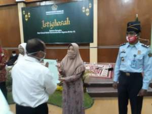 Jahe Merah Instan Produksi Lapas Serang Dapat Lisensi Halal Kanwil Kemenag