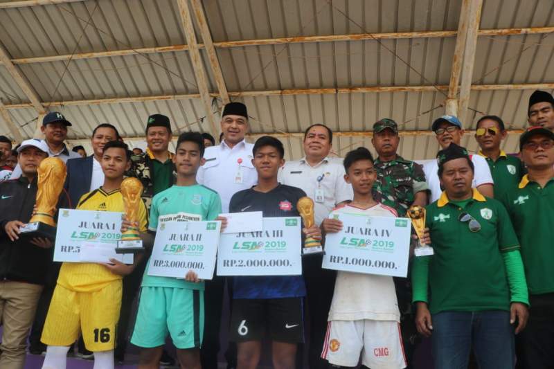 Zaki Tutup Liga Santri Nasional