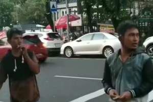 Polisi Selidiki Tarif Parkir Liar Motor Rp10.000 di Depan Masjid Istiqlal