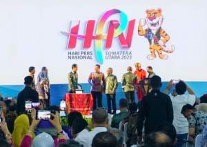 Ketua MPR RI, Bambang Soesatyo dalam Puncak Peringatan HPN 2023 bersama Presiden Jokowi di Medan, Kamis (9/2/2023).