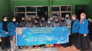 Budidaya Tanaman Sawi Hijau sebagai Wadah Pengembangan Jiwa Enterpreneurship