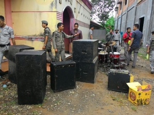 Lagi, Pol PP Tangsel Bongkar Warem Dan Kafe Di Kawasan Setu