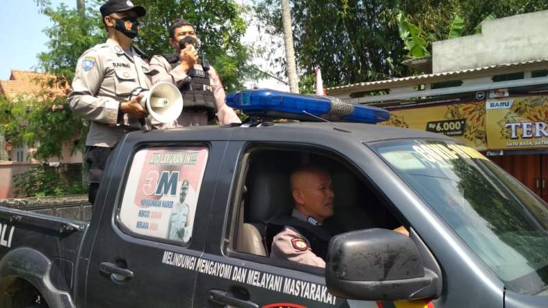 Gelar Woro - Woro, Polsek Balaraja Himbau Warga Untuk Divaksin