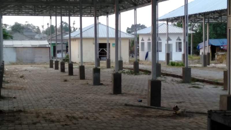 Relokasi Pasar Kepandean di Keluhkan Pedagang : Sepi Pembeli dan Kumuh