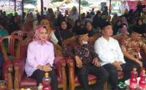 Bacalon Gubernur Banten Airin RD Hadiri Pembukaan MTQ Desa Tapos