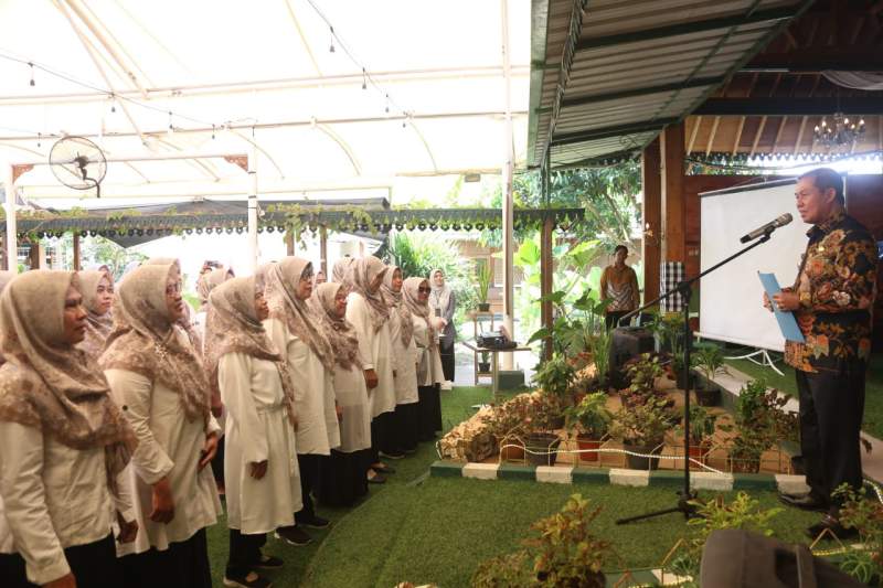 walikota lantik kader posyandu