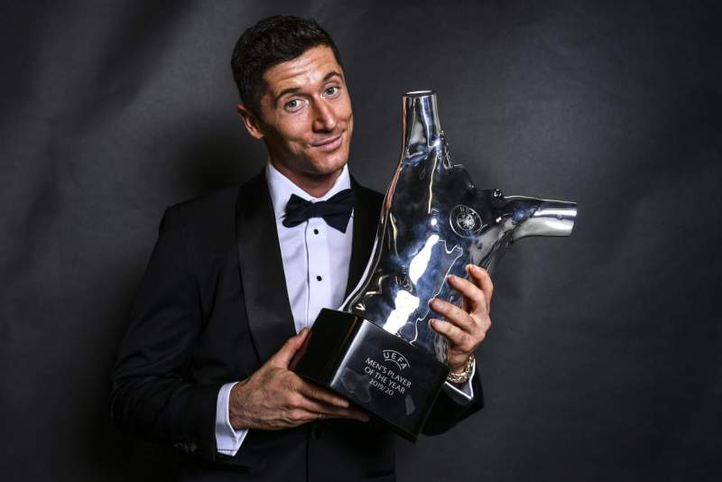 Robert Lewandowski Raih Penghargaan Pemain Terbaik Eropa Musim 2019/20
