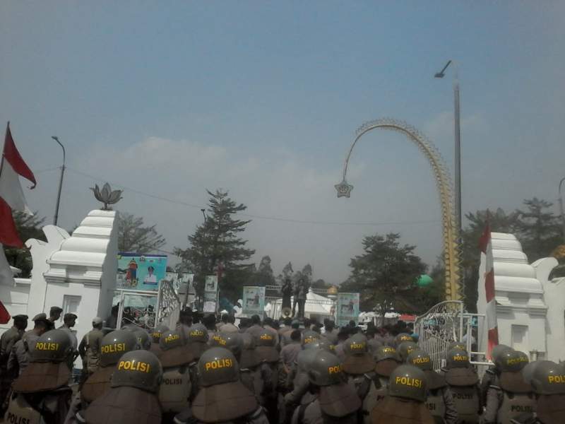 Bupati Serang Dinilai OMDO Sikapi Masalah Penolakan Perizinan Masyarakat