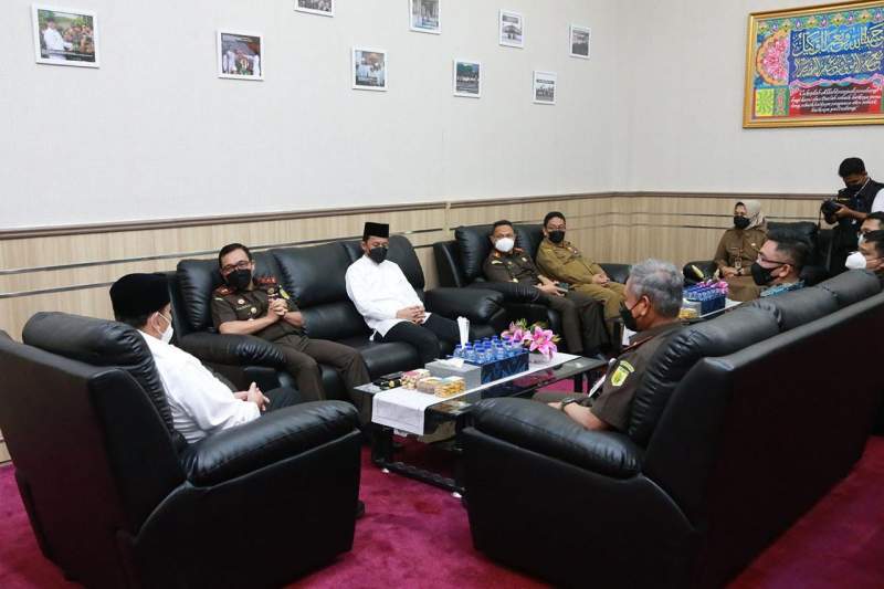 Kajati Baru Sambangi Pendopo, Wagub: Pemprov Banten Siap Bersinergi