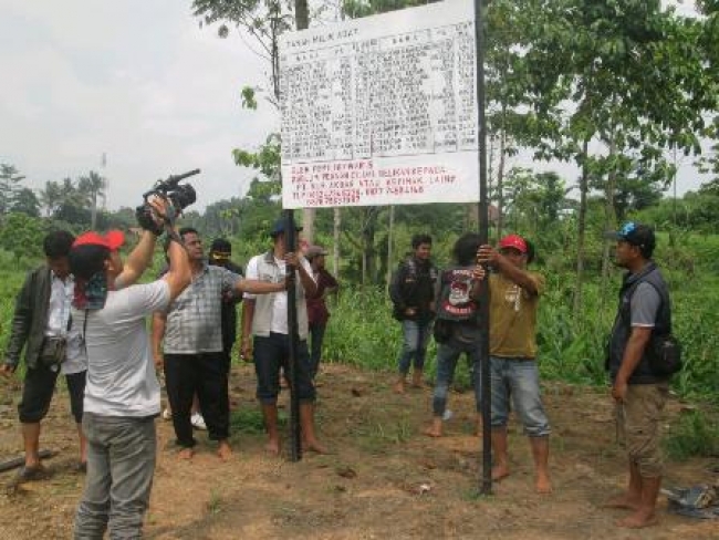 Sengketa Lahan Meruncing, Ahli Waris Kembali Pasang Patok Dan Plang Kepemilikan Tanah