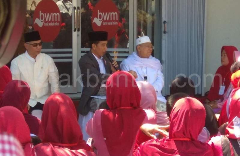 Presiden Jokowi Resmikan Bank Mikro di Banten