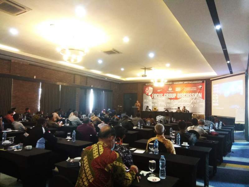 Suasana Focus Group Discussion (FGD) penguatan kelembagaan antara DKPP, KPU dan Bawaslu Kota Cilegon.