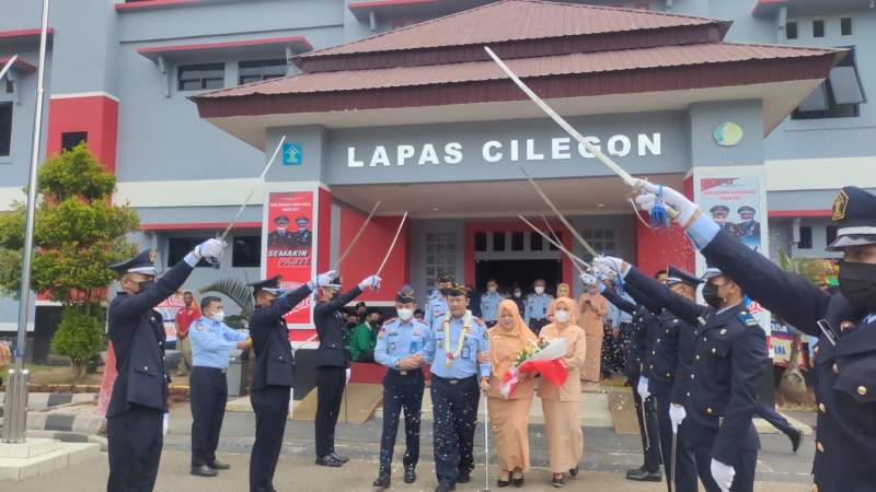 Kakanwil Kemenkumham Banten Beri Pesan Saat Lepas Sambut Kalapas Cilegon