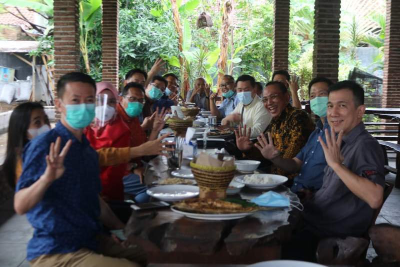 Kacab Toyota-Daihatsu se Indonesia Dukung Penuh Helldy Agustian Jadi Walikota Cilegon