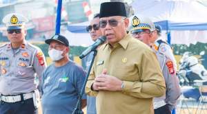 Wali Kota Benyamin Davnie.