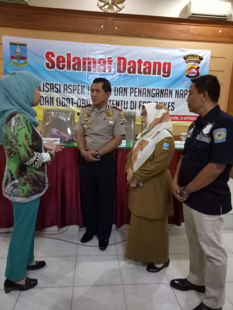 Sosialisasi aspek hukum dan penanganan napza dan obat-obat.