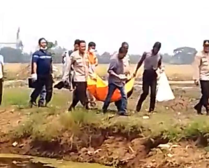 Tak Terima Dilecehkan, Warga Mauk Bakar Waria