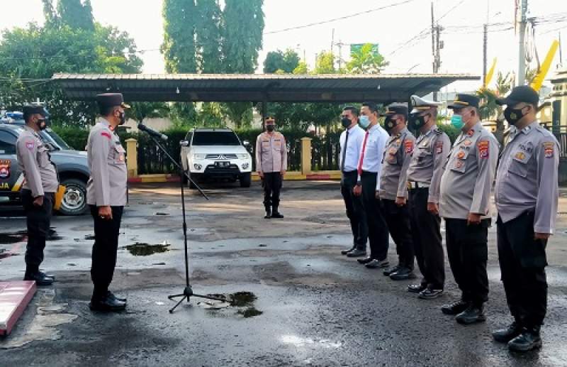 Pimpin Apel Pagi, Kapolsek Balaraja Minta Anggotanya Tingkatkan Disiplin