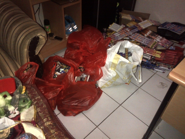 Tampak Ratusan Petasan Saat Dirazia