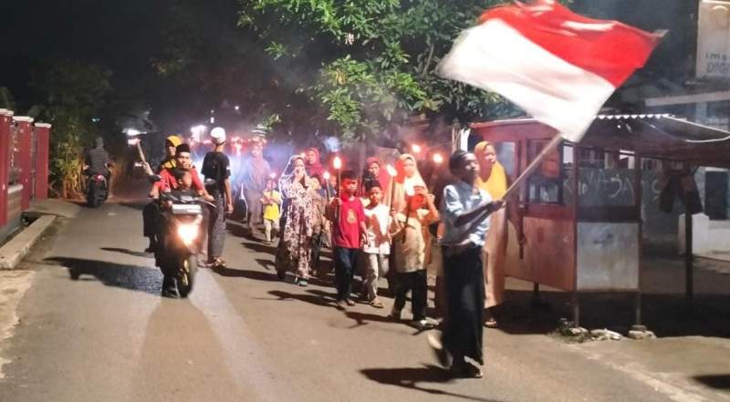 Sambut Ramadhan, Warga Bunar Gelar Pawai Obor