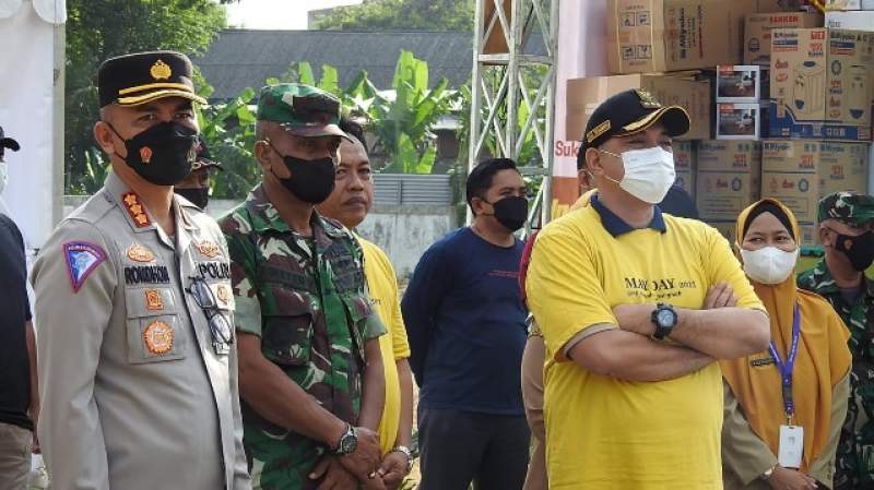 Peringati May Day, Kasdim 0510/Trs Dampingi Bupati Tinjau Donor Darah