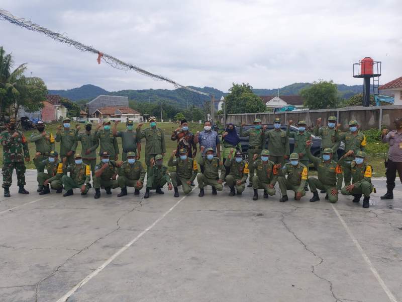 Disiapkan Awasi TPS, Linmas Randakari Fokus Awasi Prokes