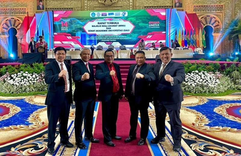 Kakanwil Hadiri Penganugerahan Gelar Doktor Kehormatan Sekretaris Jenderal Kemenkumham