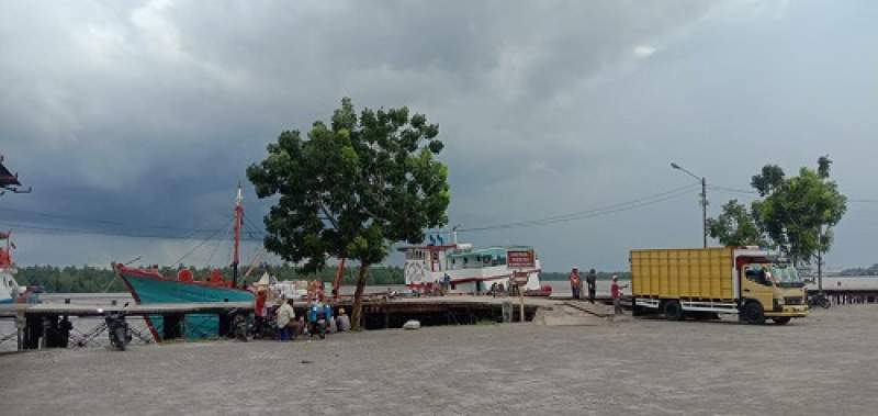 TKBM Pelabuhan Teluk Nibung Dualisme: Upah Pekerja Dipotong 25 Persen