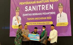 Terima Bantuan Sanitasi, Para Kyai Doakan Bupati Tangerang