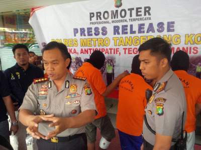 Markas Begal Dikepung, Dua Dihadiahi Peluru Panas