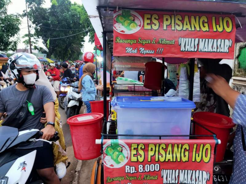 Berburu Takjil di Komplek Pertamina, Ciputat Timur