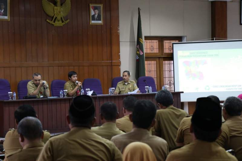 Zaki Intruksikan, Camat dan Lurah Kelola Sampah