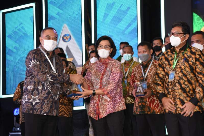 14 Kali Raih WTP, Bupati Terima Penghargaan dari Kemenkeu RI