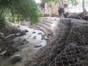 Proyek Bronjong Tanpa Plang Dikerjakan Asal-asalan